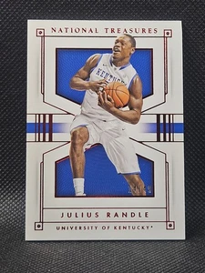 2016-17 Panini National Treasures Collegiate #27 Century Red Julius Randle /49  - Bild 1 von 4