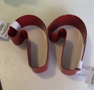 Set Of 2 Metal Candy Cane Cookie Cutters Lot of Two Christmas Theme NWT - Picture 1 of 1