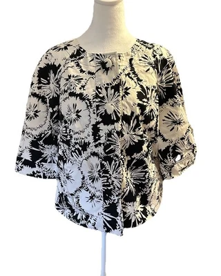 Chaqueta Abrigo Blazer Madison Blanco y Negro Floral Abotonada Para Mujer Talla M Foto 1 de 4