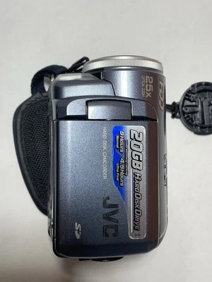JVC Camcorder Everio GZ-MG20U 20GB HDD TESTED! WORKS GREAT!!! - Image 1 of 4