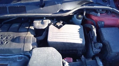 09-11 12 2013 14 15 16 Toyota Venza Air Cleaner 2.7L | 1ARFE Engine 4 Cylinder - Imagem 1 de 4