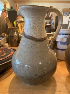 10" vintage pitcher/jug Alta Hackbarth heavy studio pottery - Picture 1 of 5