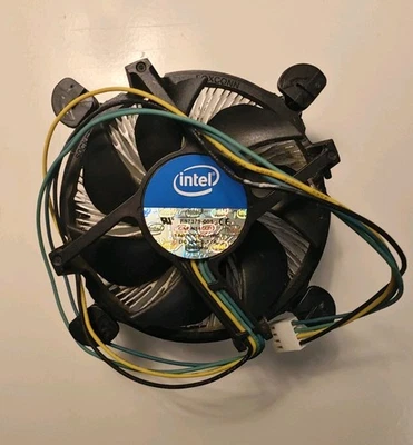 Intel Boxed Kühler Sockel H, LGA1155/1151/1150/1156 Core i3, i5, i7, Xeon - Bild 1 von 3