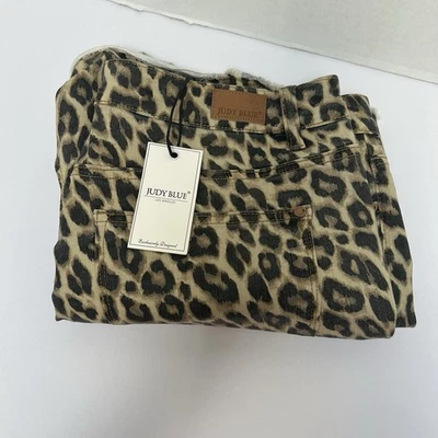 Pantalones Cortos de Jean Judy Azul Nuevo con Etiquetas Estampado de Leopardo de Tiro Alto Talla 1XL Estilo #1563 Foto 1 de 4