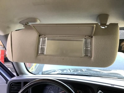 Used Left Sun Visor fits: 2005 Chevrolet Tahoe illuminated Left Grade A - Image 1 of 4