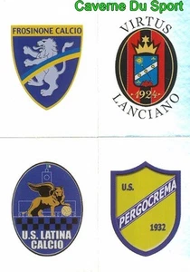 665 SCUDETTO FROSINONE LANCIANO LATINA STICKER CALCIATORI 2012 PANINI - Bild 1 von 1