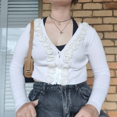 Womens Vintage Y2K 2000s Cardigan White Floral Cropped Knit Lolita Fit 8-12 - Image 1 of 4