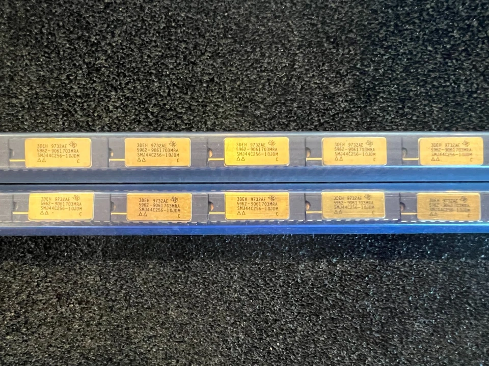 5962-9061703MRA - Image 1 of 1