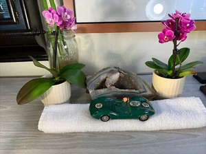 1/32 VINTAGE SLOT CAR Rare VG Shape - Picture 1 of 12