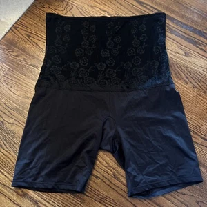 2 Torrid Curve Cintura Ultra Alta Sexy Suave Negro y Desnudo Encaje Floral Talla 4 - Imagen 1 de 7