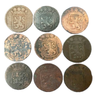 Set of 9 VOC Duiten - Historical Treasures from the Golden Age! - Image 1 of 2