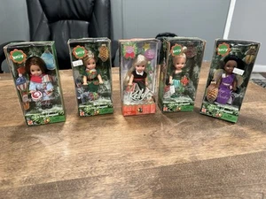 Komplettsatz 4 Barbie Kelly Club Holiday Puppen, Mattel 2004, NRFB + 1 Tommy - Bild 1 von 14