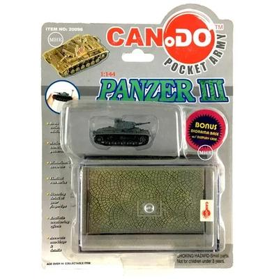 1:144 Dragon Models Can.Do  Pocket Army WWII German Panzer III Tank Hull #: 424 - Image 1 of 2