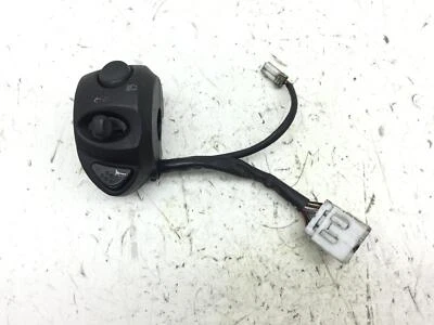 DEVIO COMMUTATORE FRECCE SINISTRO GILERA NEXUS 250 2006 M35300 - Immagine 1 di 4