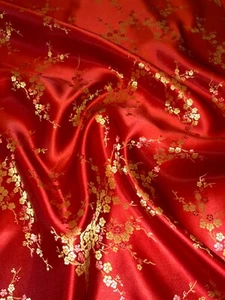 Tela de brocado chino con flor floral roja/dorada de 1 mtr 45"" de ancho tapicería de vestido  - Imagen 1 de 4