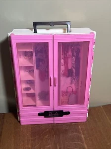 Barbies Dream Closet Pink and Black - Picture 1 of 6