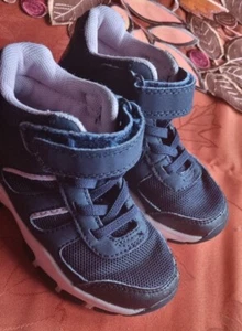 Beautiful Navy And Pink Baby Child Sparkly Winter Boots / Shoes Size 7 Infant - Picture 1 of 6