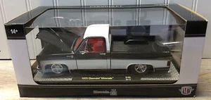 Garniture cabine roues chromées noir/blanc Chevrolet Silverado S40 2024 M2 1975 1:24 - Photo 1/6