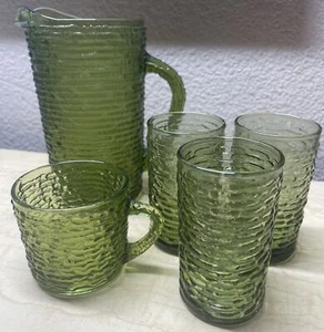 Vntg A. Hocking Soreno Avocado Green Textured Glass Juice Pitcher & 4 Glasses - Picture 1 of 14