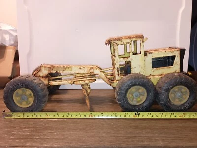 Vintage Tonka Road Grader MR-970 Pressed Metal Yellow Toy Made in the USA - Image 1 of 4