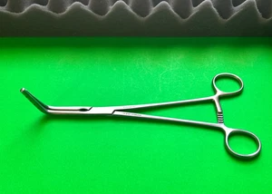 Codman 19-8167 Sarot Clamp 9″ Curved - Picture 1 of 4