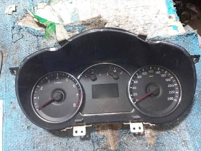 2016 KIA Rondo All New Carens Instrument Clusters 94023A4010 — 第 1/4 张图片