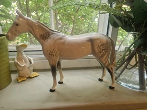 Beswick Grey Horse - Picture 1 of 15