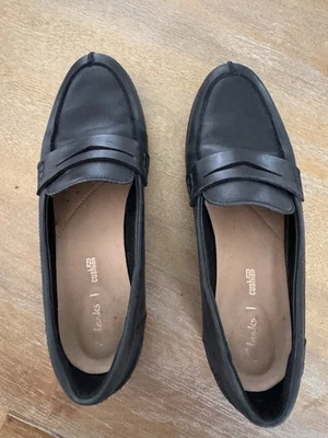 Mocasines Clark’s Penny de cuero negro para mujer talla 7 Foto 1 de 4