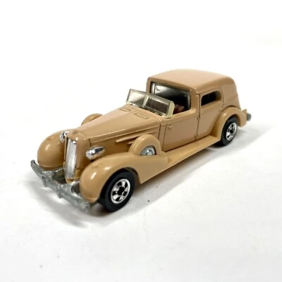 Neumáticos de pared Hot Wheels 35 Classic Caddy Diecast 1:64 negros Foto 1 de 4