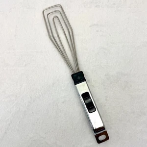 Handy Chef 12" Locking Handle Tongs with Springs Whisk Combo - Picture 1 of 5