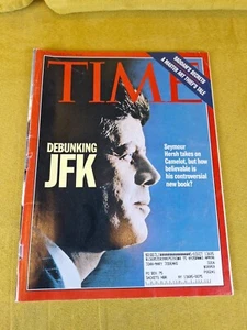 Nov 17 1997 TIME Magazine DEBUNKING JFK Unabomber, WMDs, Gardner Museum, OJ, 90s - Picture 1 of 13