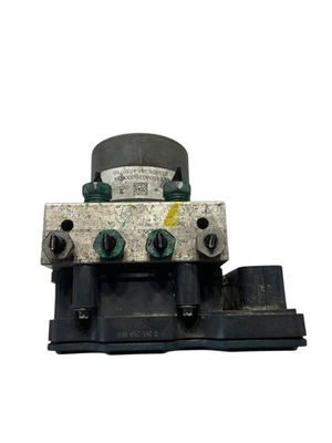 Chevrolet Camaro SS 2016 ABS MÓDULO DE BOMBA DE FRENO ANTIBLOQUEO FABRICANTE DE EQUIPOS ORIGINALES 065055766 Foto 1 de 4