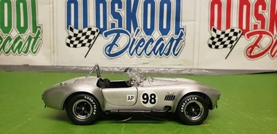 Shelby Cobra 427 S/C Silver Franklin Mint B11YF05 1:24 scale - Image 1 of 4