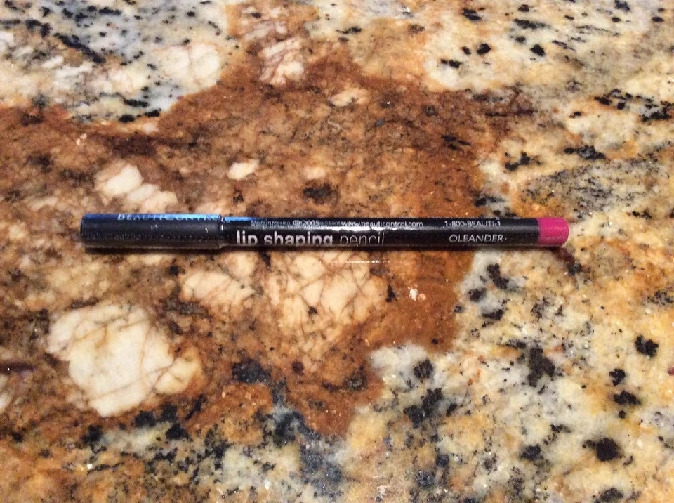 BeautiControl OLEANDER  Lip Shaping Pencil 12139 Pink See Pics - Image 1 of 2