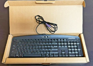 eMachines Standard Wired PS/2 Keyboard - (KB0511) - Picture 1 of 1