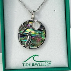 Moon Gazing Hare Paua Shell Mother of Pearl Necklace Pendant Abalone Tide Gift - Picture 1 of 8