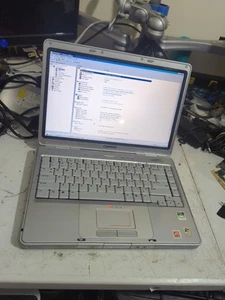 Compaq V2000 Laptop ( windows 98, 224 MB Ram, 80gb SSD, Ati Gpu, DVD) Gaming 👍 - Bild 1 von 4