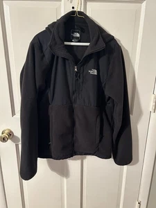 2x Black Northface Coat Men’s  - Picture 1 of 9