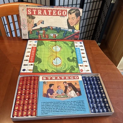 Stratego Milton Bradley Vintage Board Game 2 Players Ages 1970 Complete! - Image 1 of 4