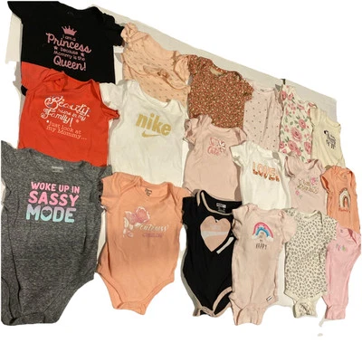 Lote de 19 Bodysuits Baby Girl Floral Rosa Pêssego Branco 6-9M Cowboys 6-12M - Imagem 1 de 4