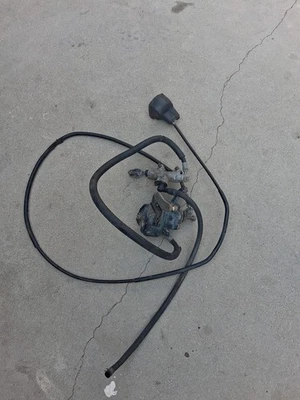 83 84 85 ATC200X HONDA OEM REAR BRAKE CALIPER MASTER CYLINDER 1985 ATC 200X  - Image 1 of 4