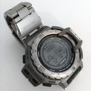 Vintage Casio Pro Trek PRT-411 Triple Sensor Men's Watch Digital Quartz Titanium - Picture 1 of 14