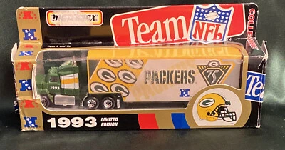 Green Bay Packers Die Cast 1993 Matchbox 75th Anniversary Tractor Trailer 1:80 - Image 1 of 4