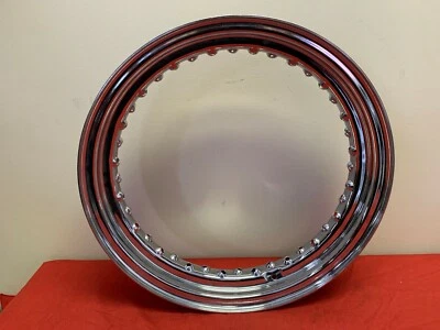Llanta trasera cromada 40 radios 16" X 3,00" Harley Davidson Foto 1 de 4