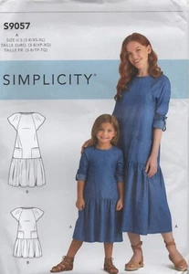 Vestido Simplicity Patrón de Costura 9057 Cintura Caída para Tallas Adulto y Niño, Nuevo - Imagen 1 de 10