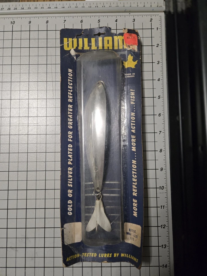 Señuelo de pesca vintage Williams de 6" plateado Wabbler con cola Foto 1 de 3
