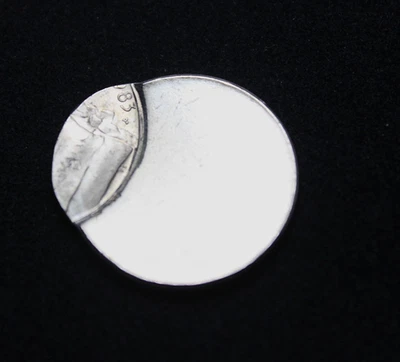 1983 Uncirculated US Jefferson Nickel Major Misstrike Off Center Mint ERROR coin - Image 1 of 4