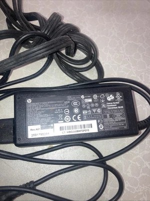 HP 65W PA-1650-02H Laptop Charger 380467-001 381090-001 408843-001  - Image 1 of 4