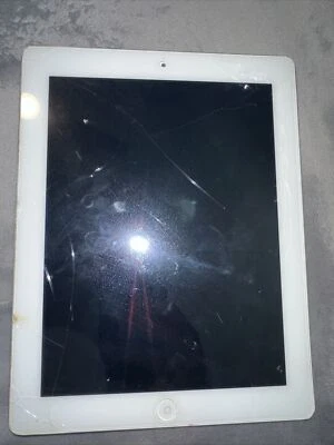 Apple A1395 iPad 2nd Gen 9.7" 32GB Tablet Silver broken screen!! - Image 1 of 4
