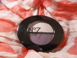 No7 Stay Perfect Eye Shadow Duo- IRIDESCENT PURPLE - 2.5g New - Picture 1 of 3